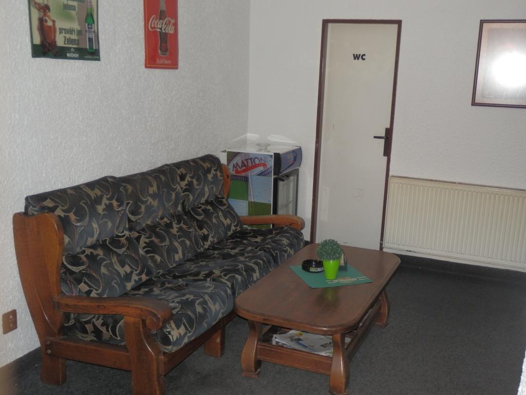 Ubytovna Pod Mostem Ostrava Luaran gambar