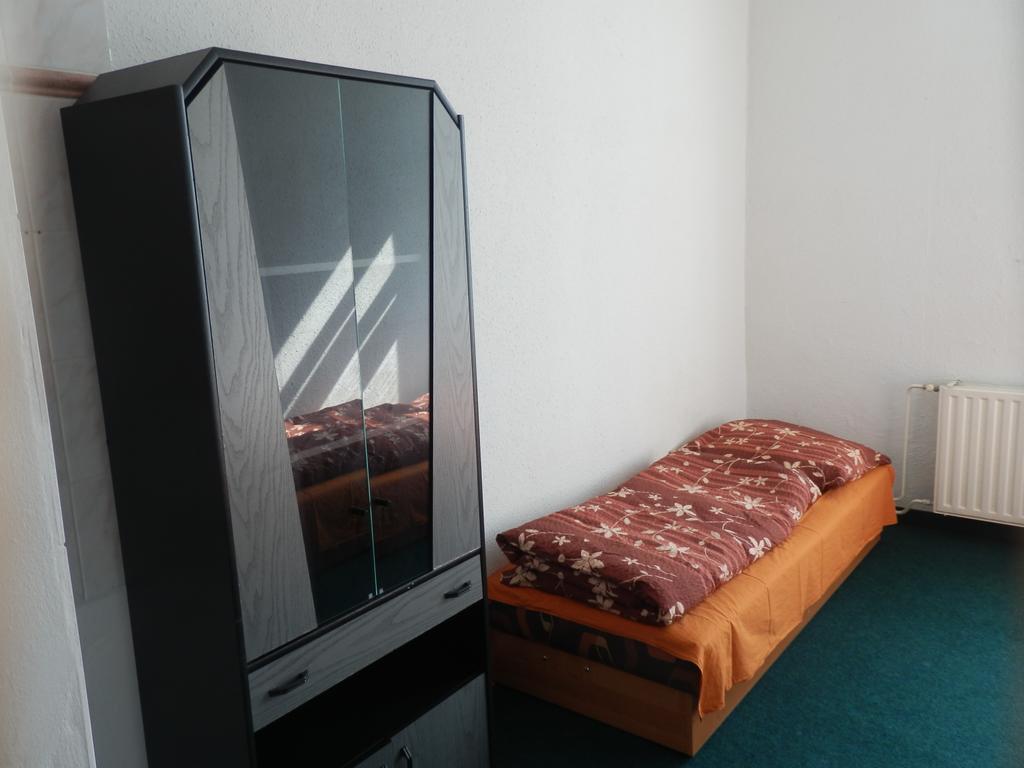 Ubytovna Pod Mostem Ostrava Luaran gambar